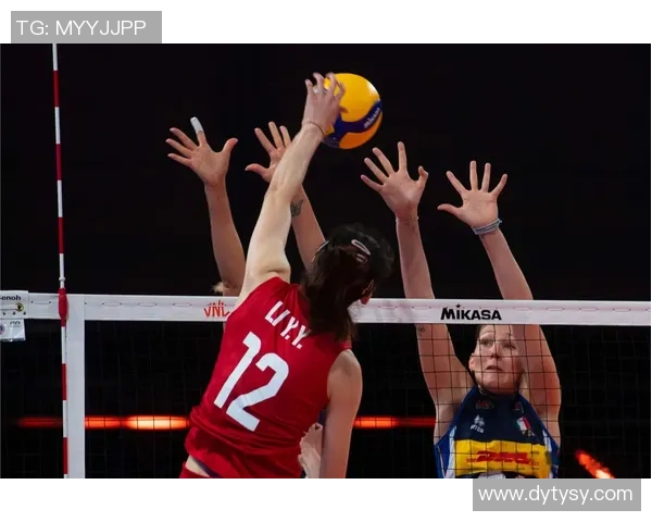 足球明星手腕绑带技巧全解析视频合集助你提升球场表现